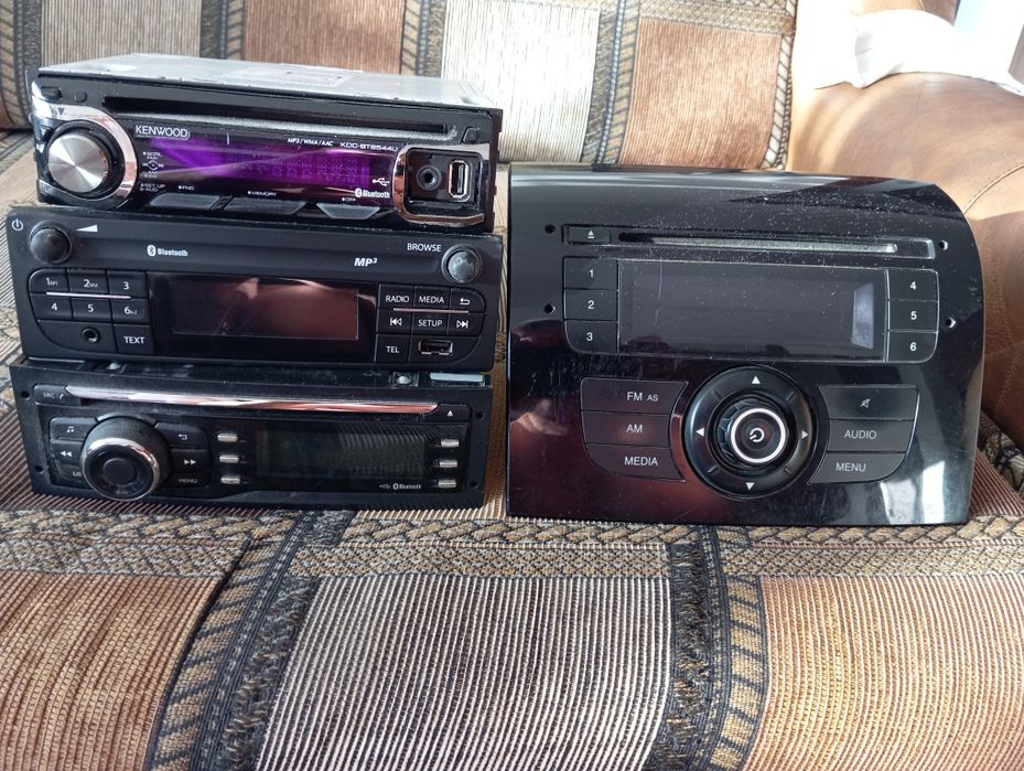 Radio  auto  codat