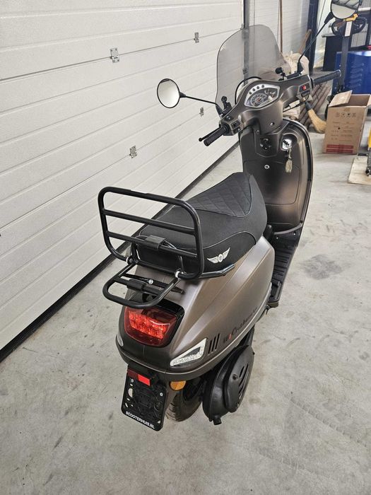 Scuter DJJD  CASHMERE 2020