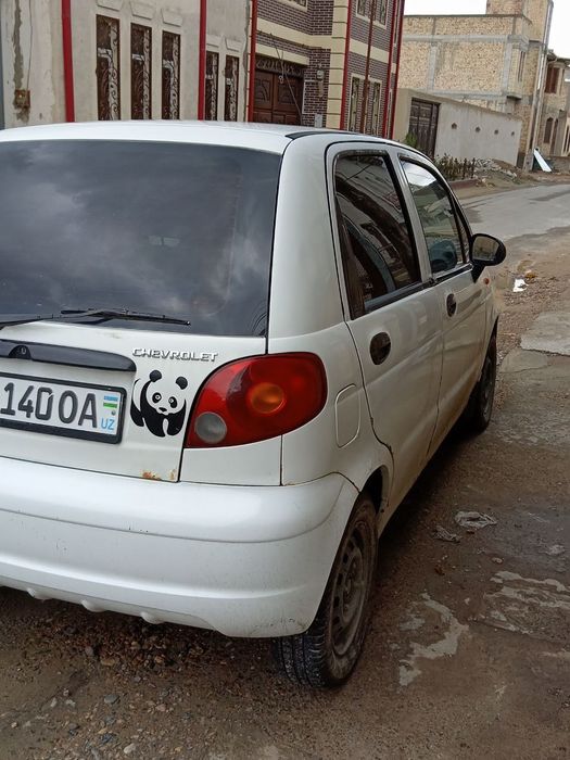 Holati zur. Mator remontdan chiqqan. Balonlari yangi.Narxi 2200