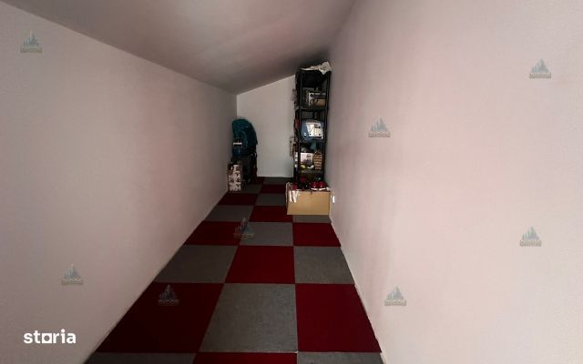 Casă de vânzare – Strada Păstorului