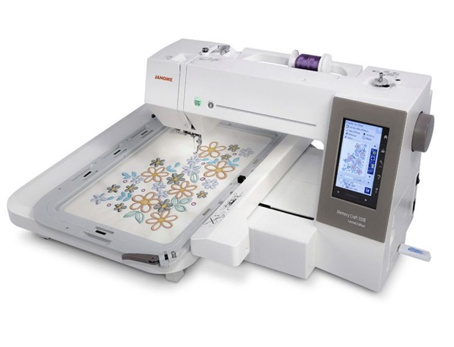 Новый Вышивальная машина Janome Memory Craft 550E