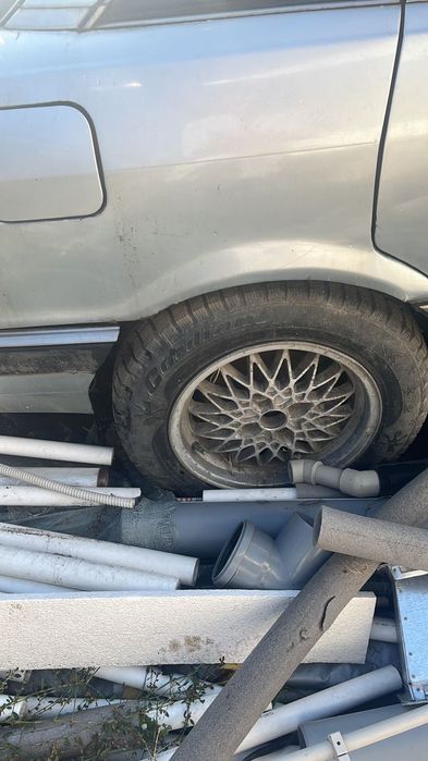 Ауди 90 в разбор