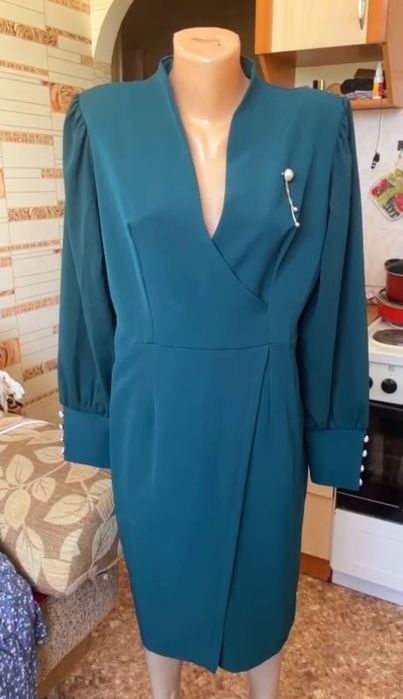 Вещи платья, пиджаки