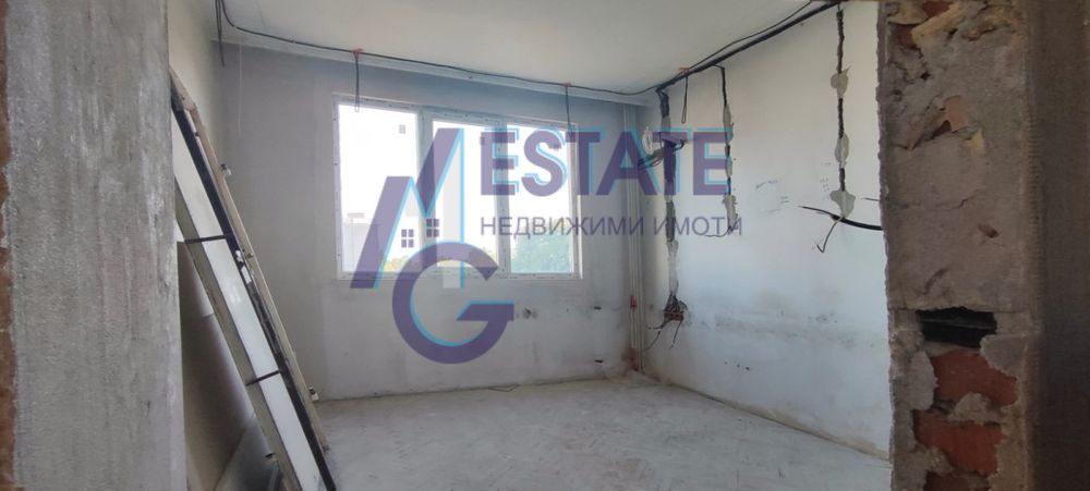 Продава се Двустаен апартамент в Бургас, Зорница - 60 кв.м за 1592 €/кв.м - Снимка #7