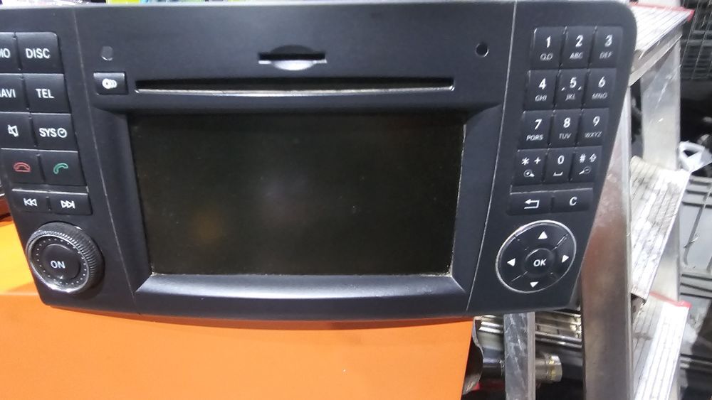 Navigatie originala Mercedes ML GL facelift cu card A1648705094 ML350