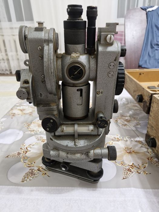 Продам теодолит, ТБ-3