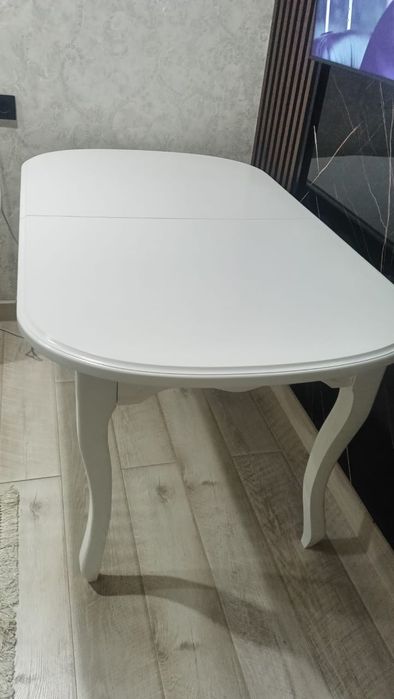 Стол новый торг есть