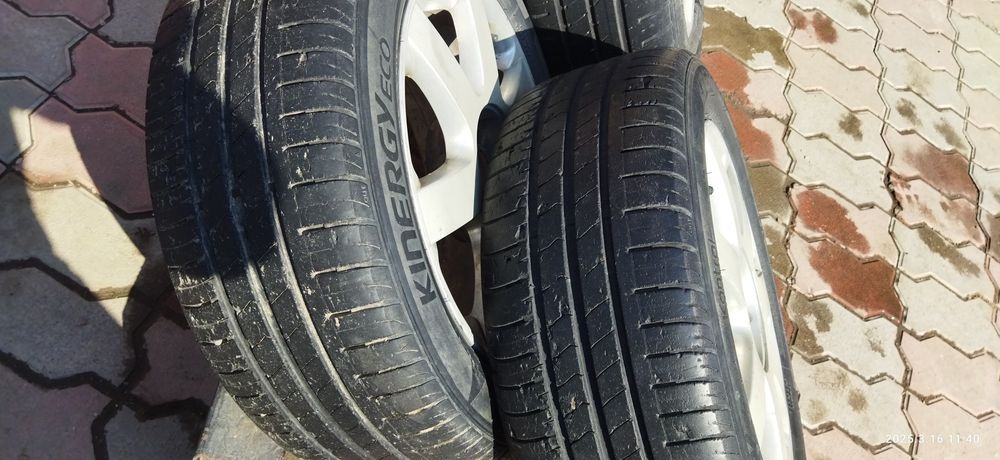 Продам резину на автомобиль