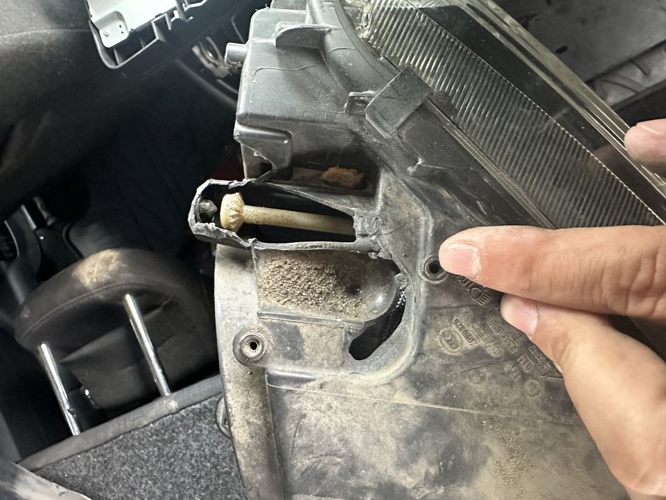 Faruri Skoda Octavia 3 cu afs Piese