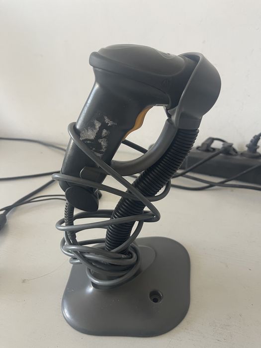 Лазерный сканер штрих кодов