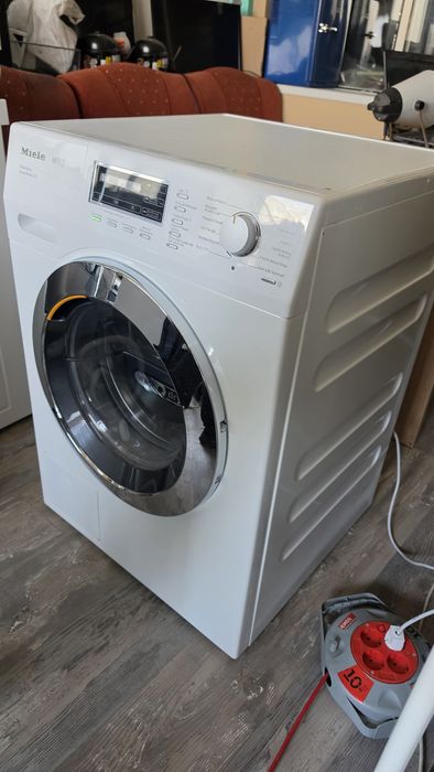 Пералня със сушилня Miele и пара