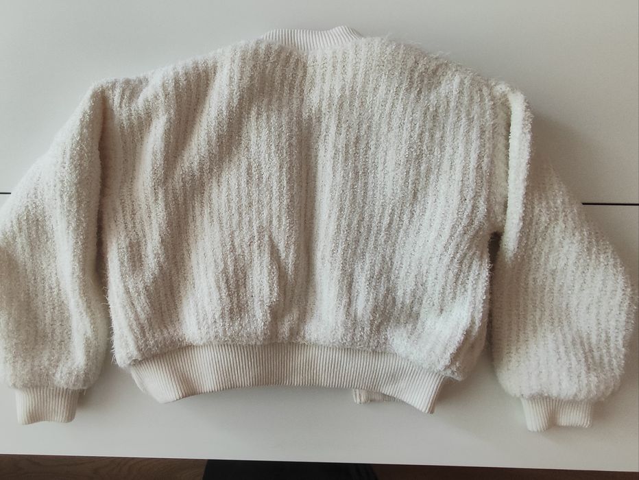 Бяло горнище бобмър