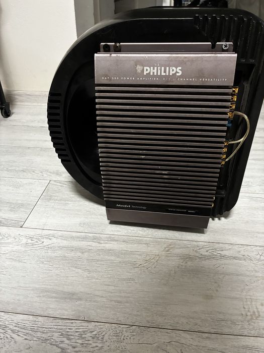 Бас каса с усилвател Philips DAP 350