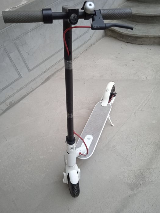 Электросамокат xiomi