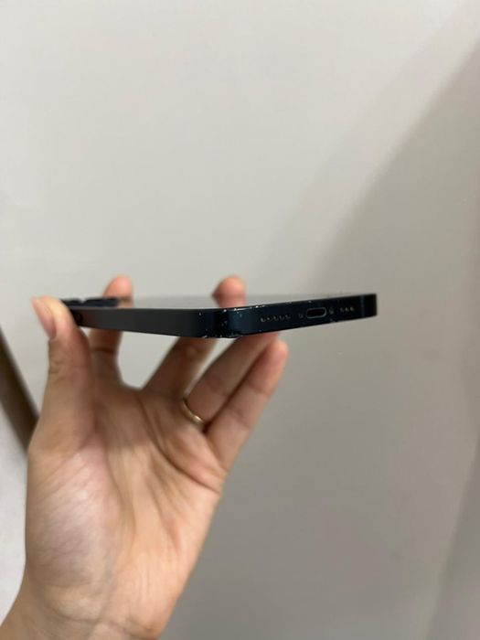 Iphone 13 черного цвета