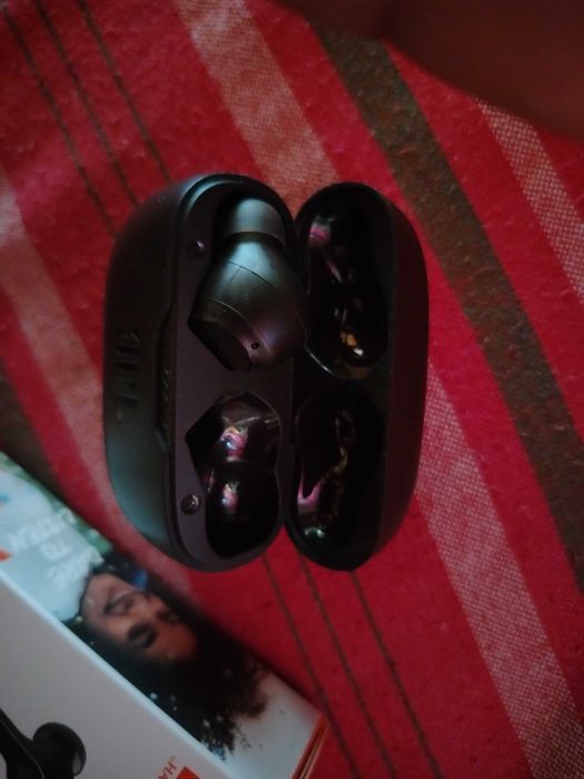 jbl wave beam earbud