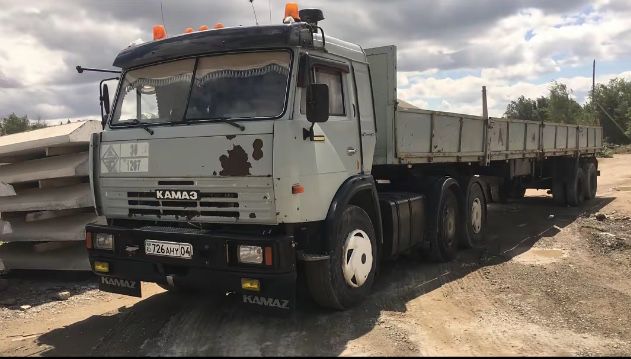 Продам..камаз..тягач..срочно..