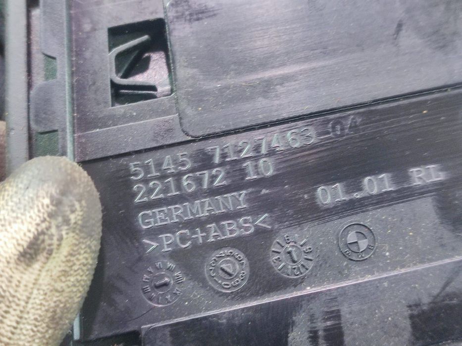 Suport pahar 22167210 BMW Seria 3 E90 [2004 - 2010] 2.0 benzina N46B2