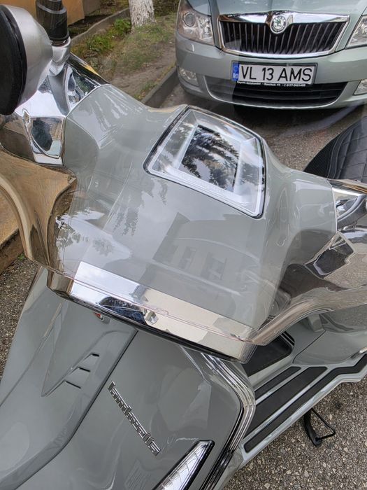 Lambretta X300GT