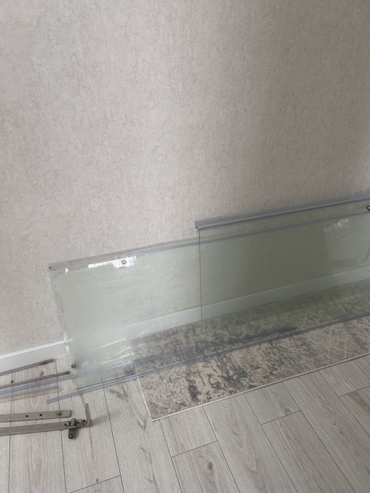 Душевые кабины (стекло)