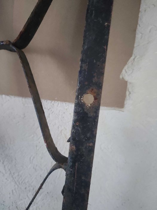 Решетка за прозорец