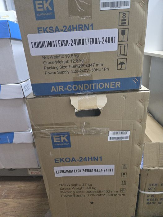 Новый кондиционер в упаковке