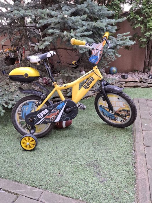 Bicicleta race cu roti ajutatoare