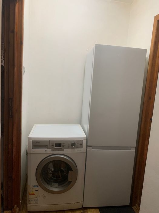 Ofer spre închiriere ap.o camera