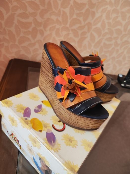 Отличная обувь на лето