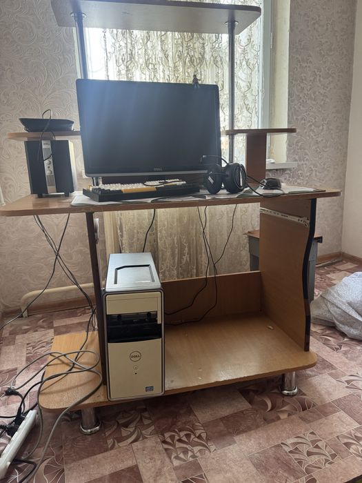 Компьютерный стол сатамыз