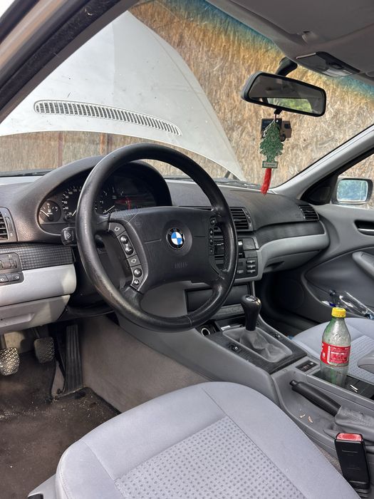 Bmw e46 320 dezmembrat
