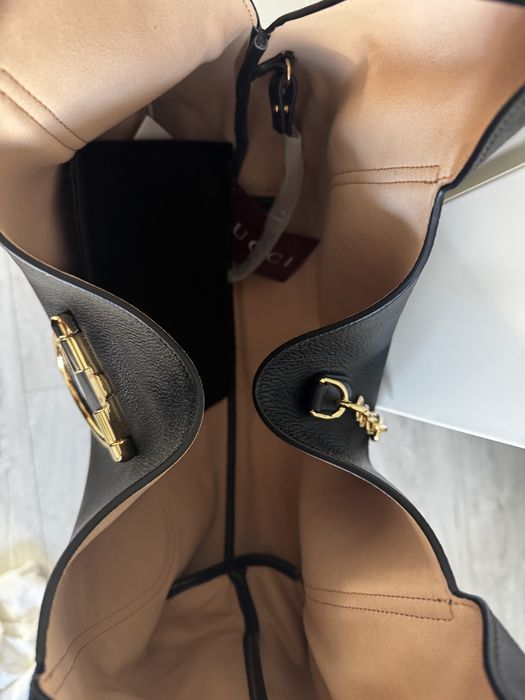 Geanta Gucci softbit cu eticheta