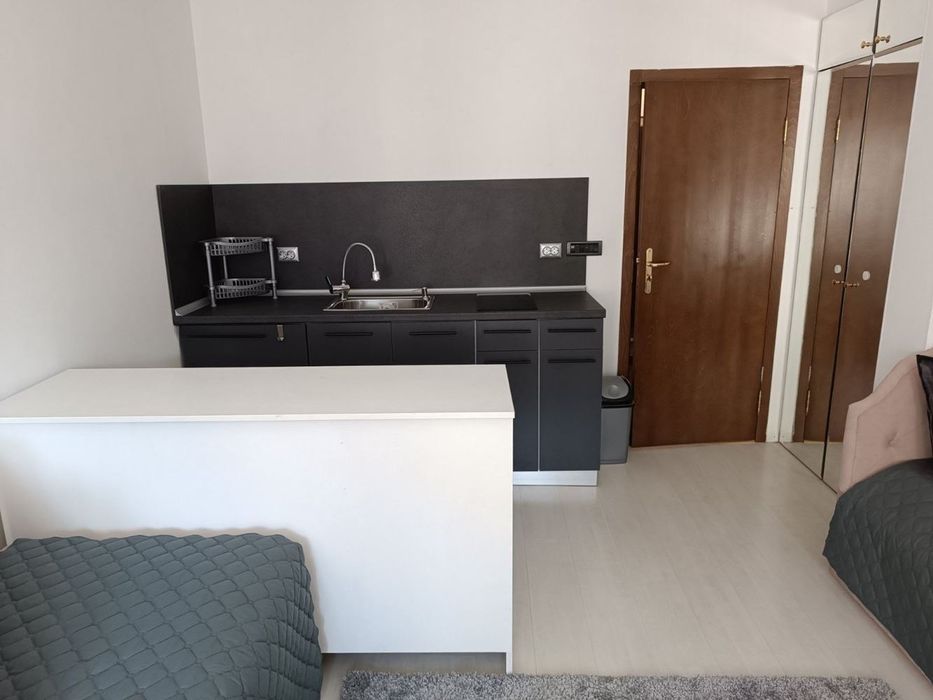 Дава се под наем Едностаен апартамент в София, Център - 50 кв.м за 550 € - Снимка #2