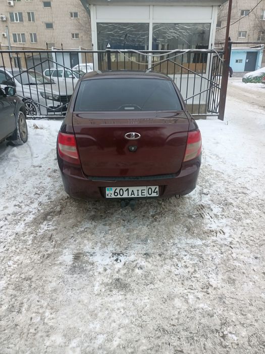 Лада Гранта 2012 год