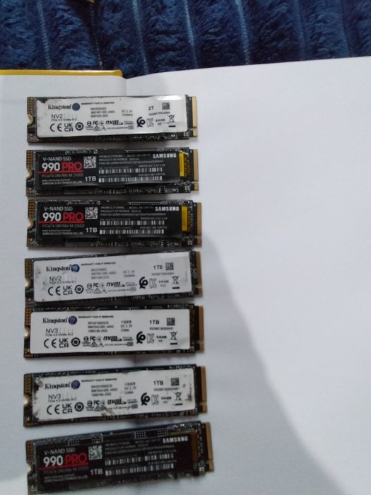 Vând ssd de 4tb  citiți anunțul va rog