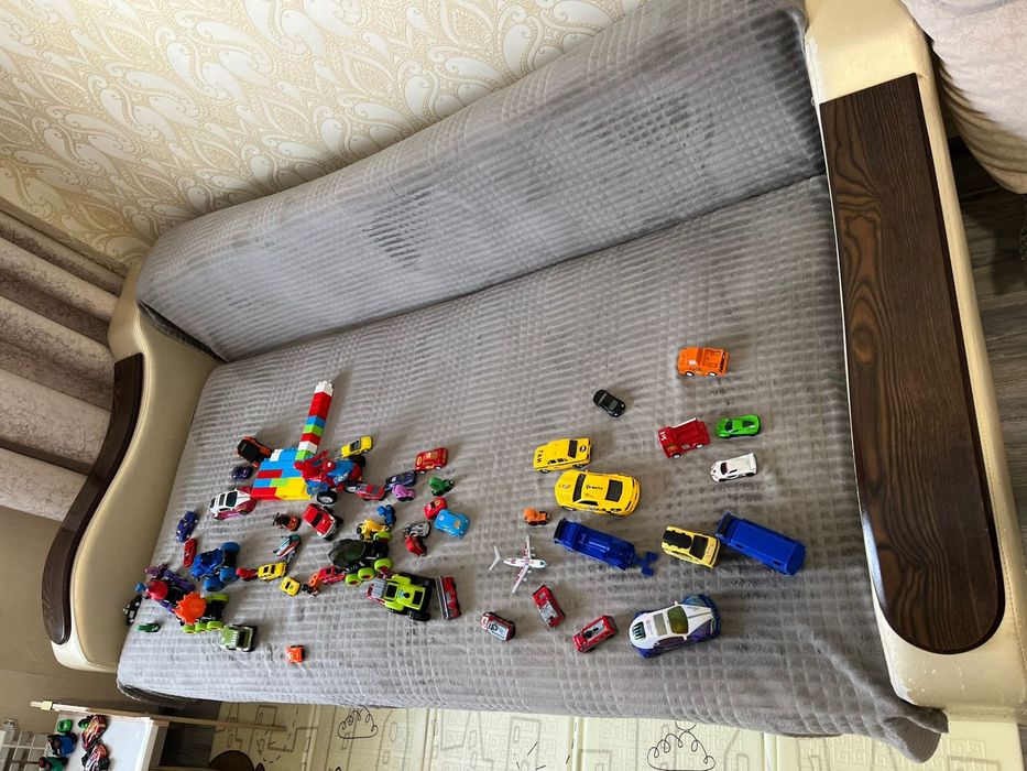 Продам диван б/у