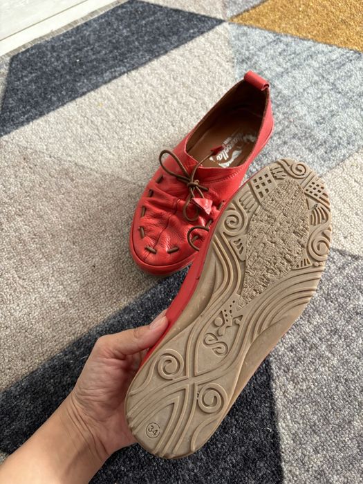 Продам новые обуви