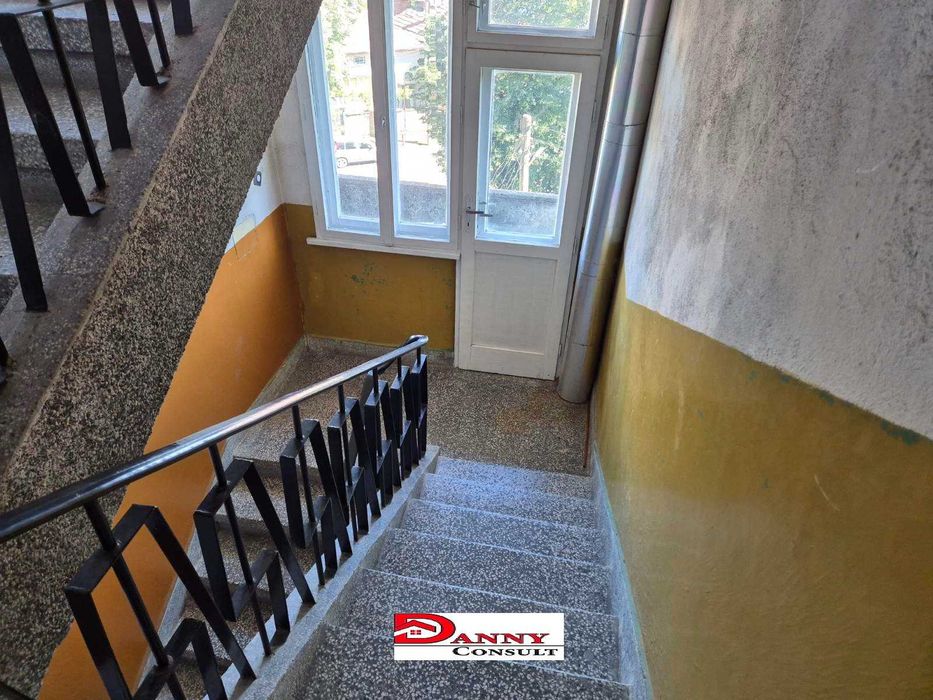 Продава се Многостаен апартамент в Велико Търново, Акация - 126 кв.м за 635 €/кв.м - Снимка #17