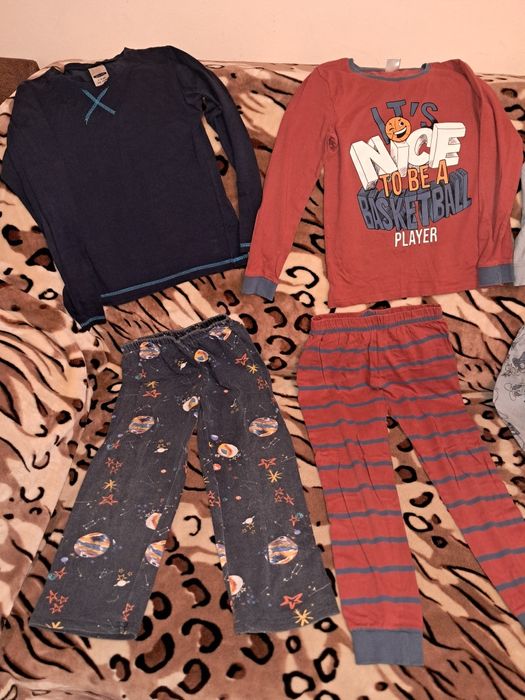 LOT 4 perechi pijamale copii, 100% bumbac, marimea 122-128