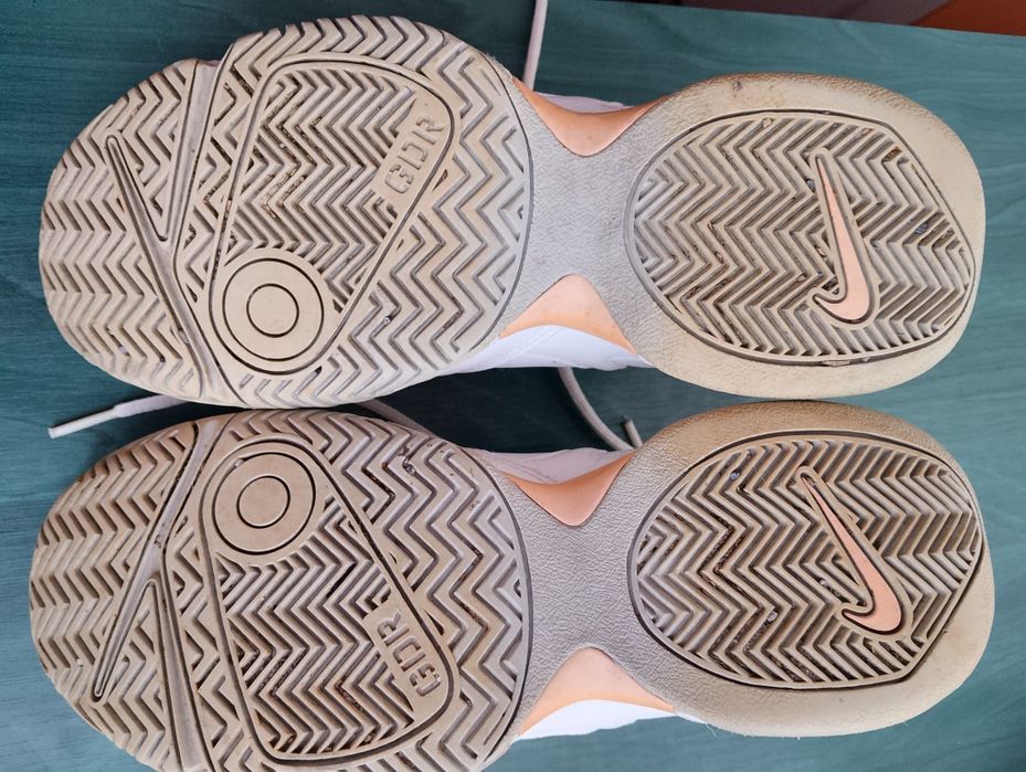 Adidași Nike nr.40