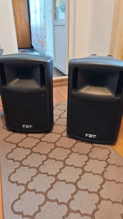 Vând sistem sonorizare și microfoane (FBT,Shure,dB)
