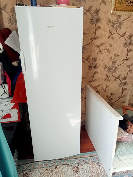 Продам морозильник