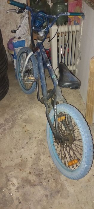 Vand bicicleta BMX