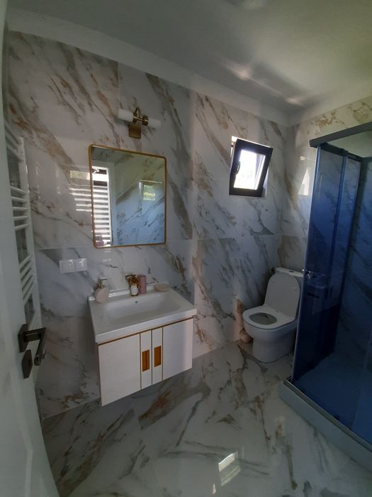 Inchiriez casuta in regim Hotelier !Jacuzzi cu Panorama unica in tara.