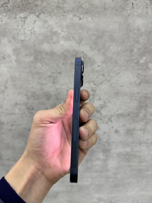 iPhone 14 128 GB e-sim