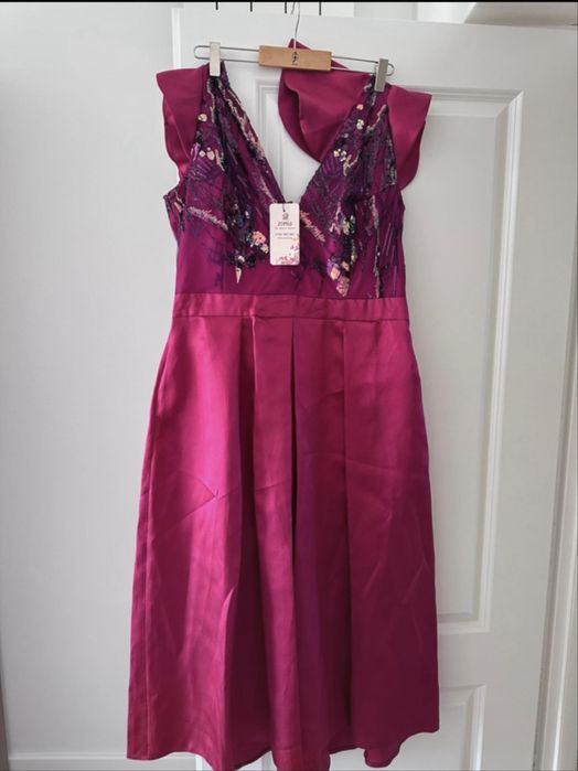 Vand rochie de seara