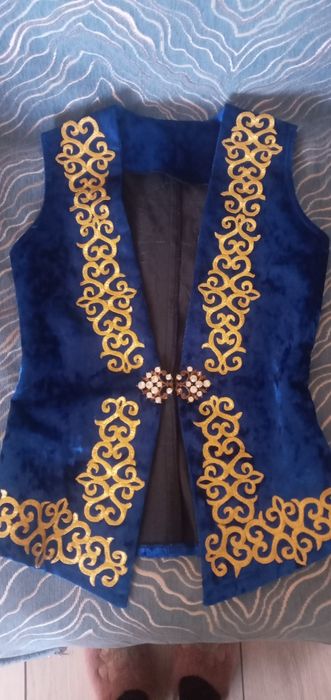 Национальный жилет