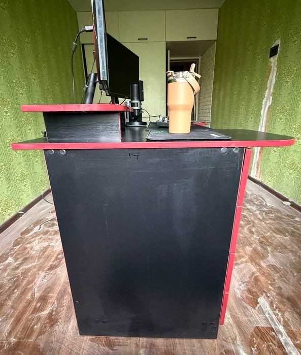 Продаётся только СТОЛ