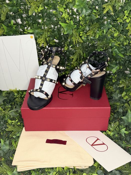 Pantofi/Tocuri Valentino Garavani Rockstud Ankle Strap Sandal 90 Mm
