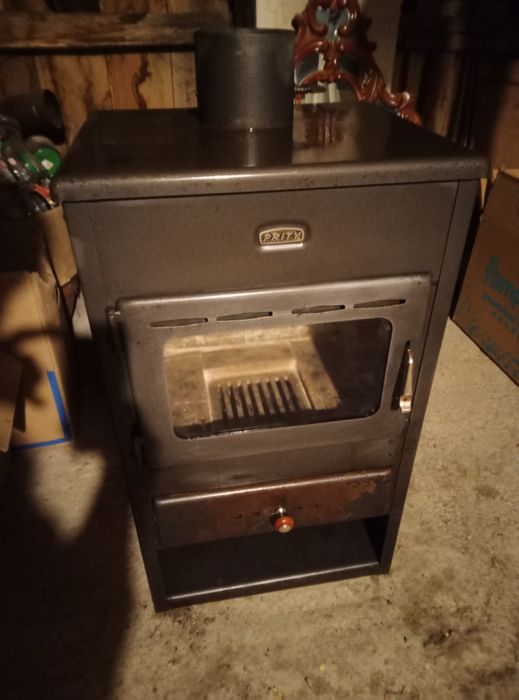 Semineu sau soba pe lemne metalica Prity K1, 9 kW